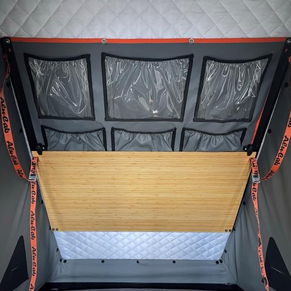 Preview: Alu-Cab Bambus Klapptisch im Innenraum für alle Modelle