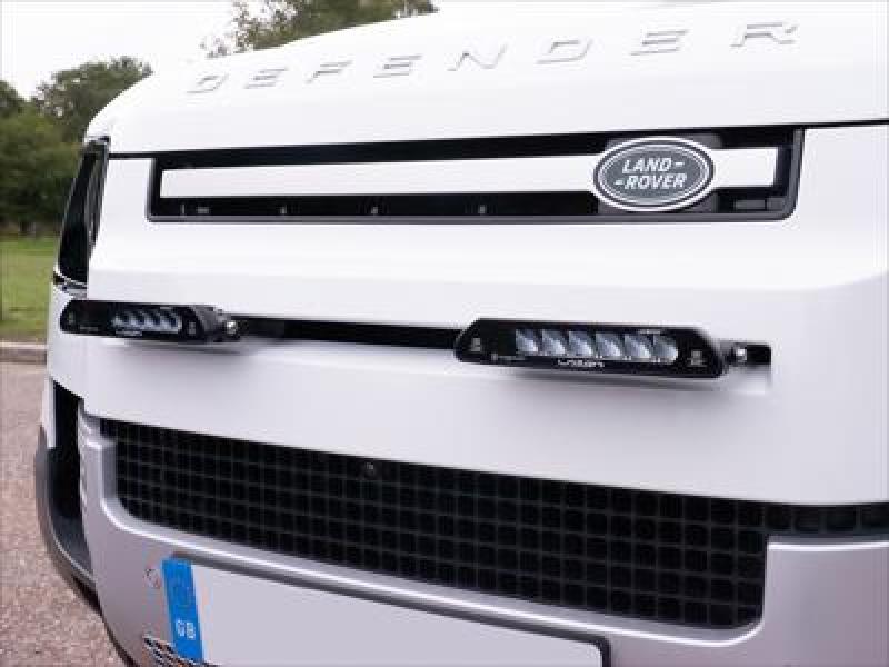Preview: Lazer Lamps Halterungs-Kit Land Rover Defender (2020+) für 2x Linear-6