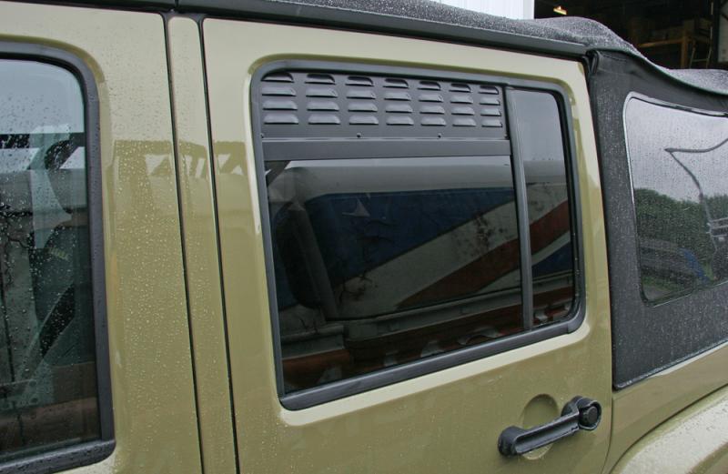 Preview: Nakatanenga Lüftungsblech hinten - Jeep Wrangler Unlimited JK, bis Baujahr 2018