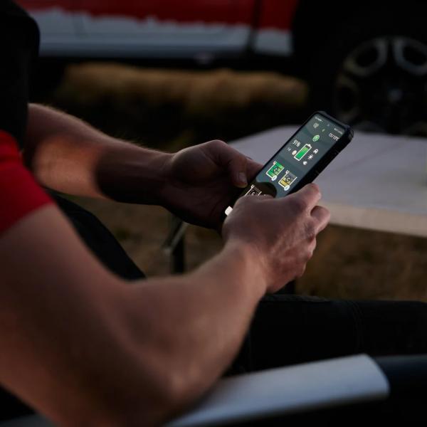 Preview: REDARC Redvision Display