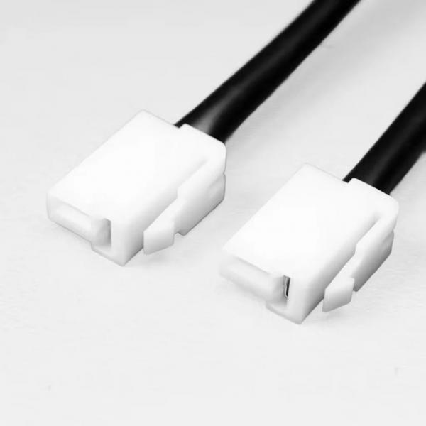 STEDI Plug & Play DT-4 Fernlicht-Kabelbaum - 4 Anschlüsse, 2 Relais