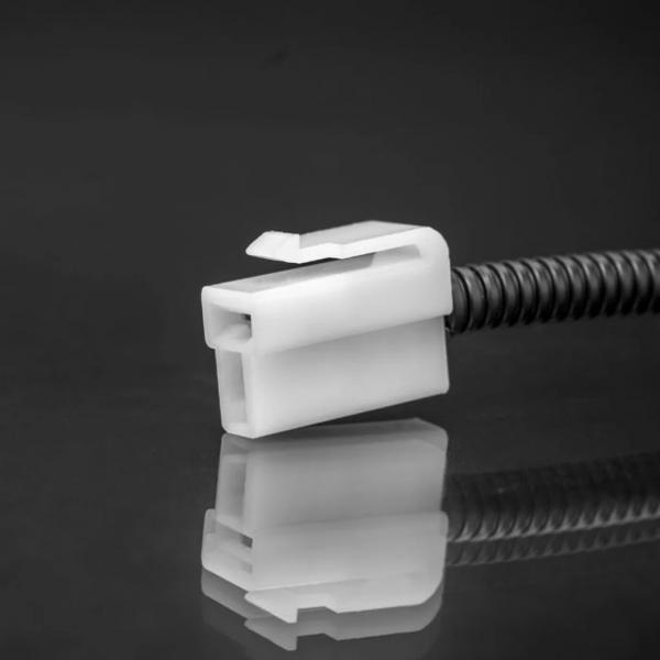 Preview: STEDI Toyota Hilux (Bi-LED, ab 2015-) Fernlicht Adapter