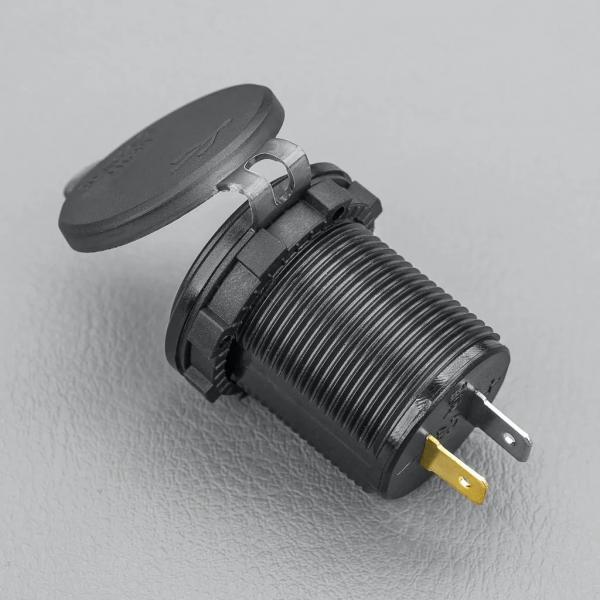 Preview: STEDI USB C Anschluss mit Voltmeter