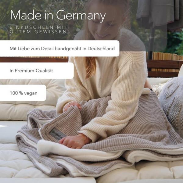 Blanketino Kuscheldecke XXL