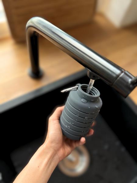 pandoo faltbare Silikon-Trinkflasche 700 ml