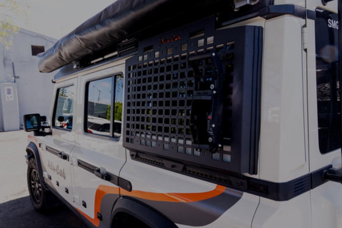 Alu-Cab Molle Platte Extern für Ineos Grenadier