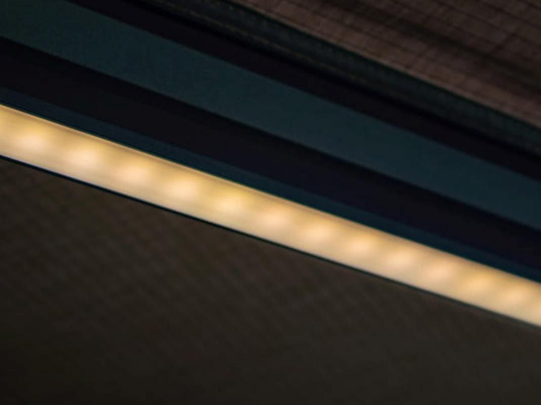 Darche 270 Freestanding Led Awning RHS