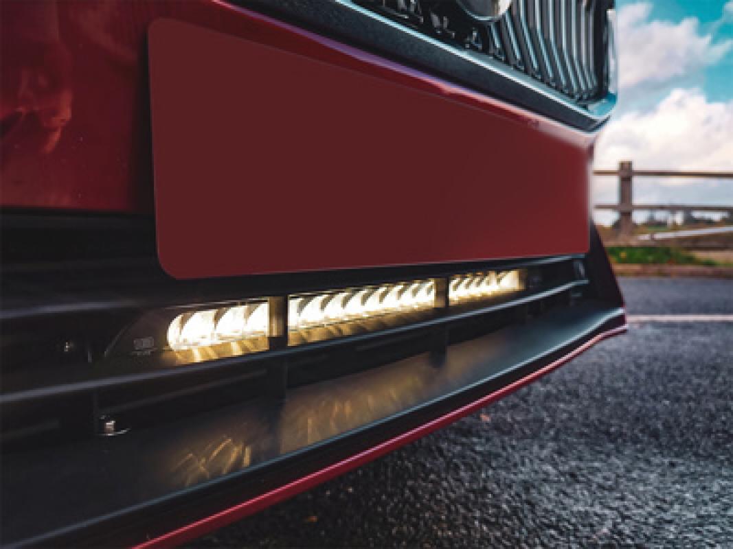 Lazer Lamps Halterungs-Kit Volvo V60/S60 2018+ für Linear-18