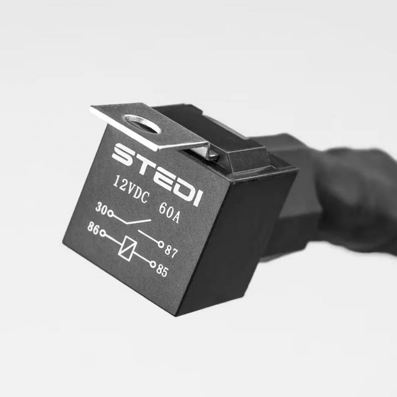 STEDI Plug & Play DT-4 Fernlicht-Kabelbaum - 4 Anschlüsse, 2 Relais