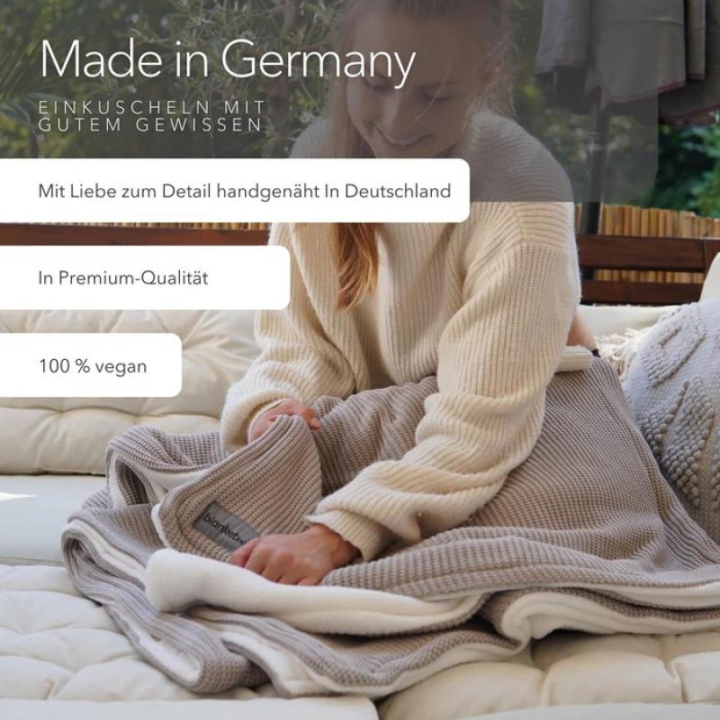 Blanketino Kuscheldecke XXL